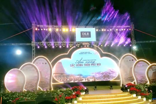 Công ty CP Địa ốc Đà Lạt - Nhà tài trợ Vàng tại Chương trình Nghệ thuật Âm Vang Sắc Hồng Trên Phố Núi